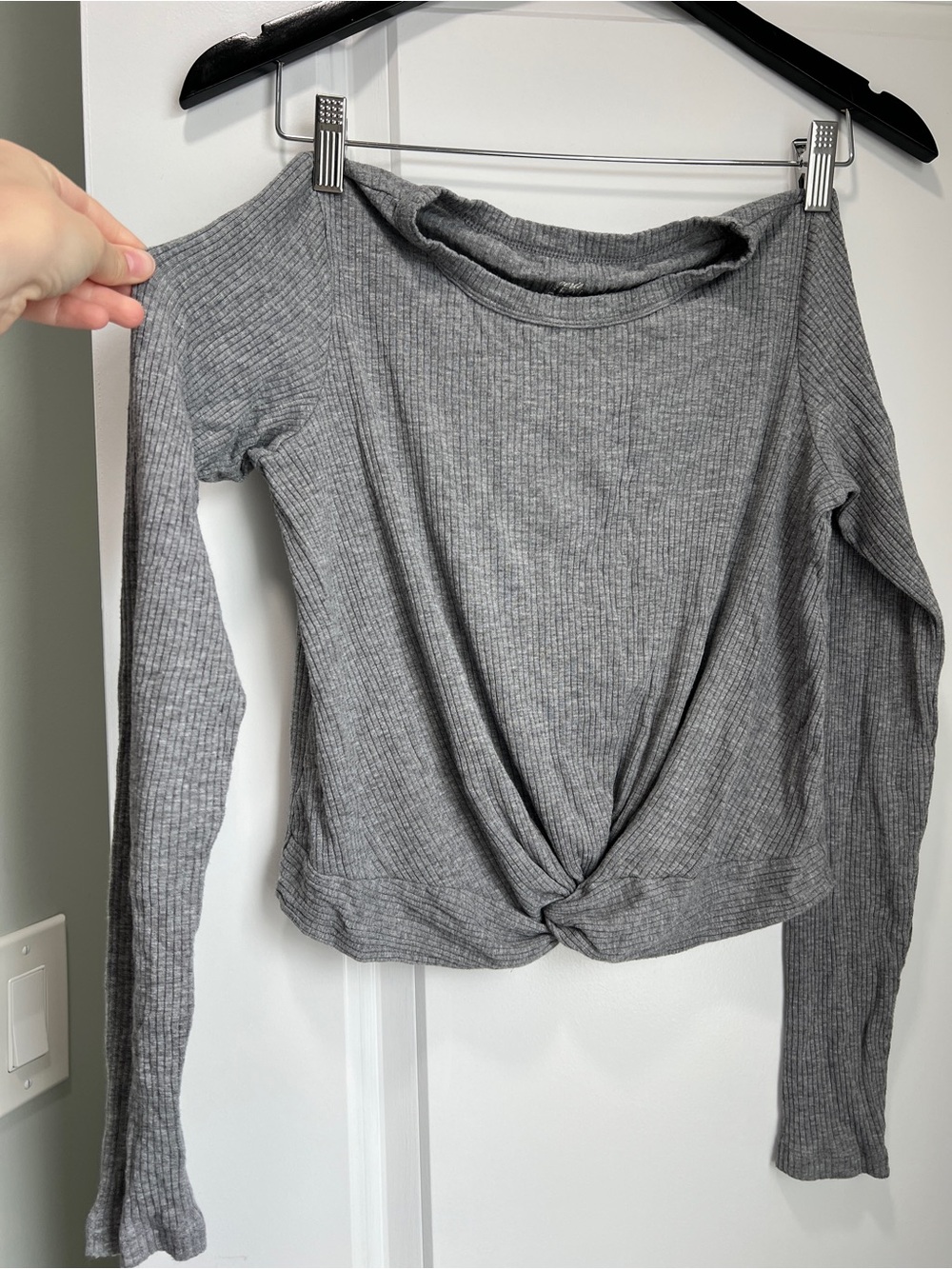 aerie Gray Ribbed Long-Sleeve Twist-Front Top